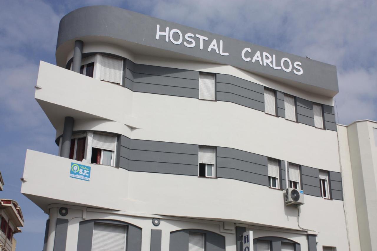 Hostal Carlos 2 Ла-Лінеа-де-ла-Консепсьйон Екстер'єр фото